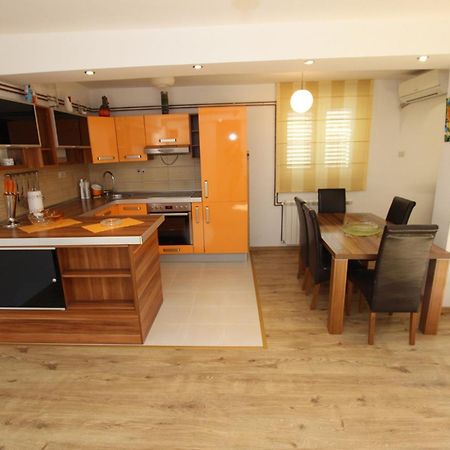 Apartment Milica Petrovac Bagian luar foto