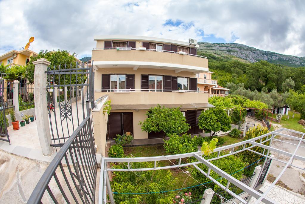 Apartment Milica Petrovac Bagian luar foto