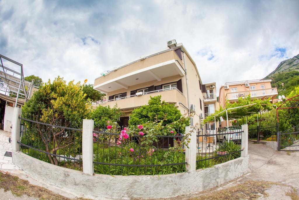 Apartment Milica Petrovac Bagian luar foto